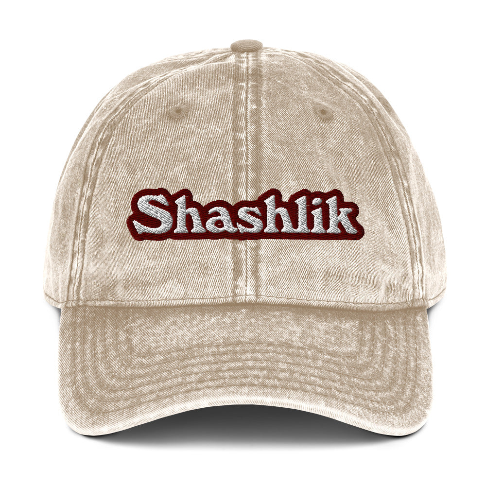 Beige shashlik hat - Shashlik enthusiast? This shashlik hat was designed just for you. Share your love of shashlik and make a statement in this funny food hat. It's made of 100% cotton, with a faded vintage look and an unusual, eye-catching foodie embroidery. The perfect funny gift for shashlik lovers and dad hat for foodies of all kinds.